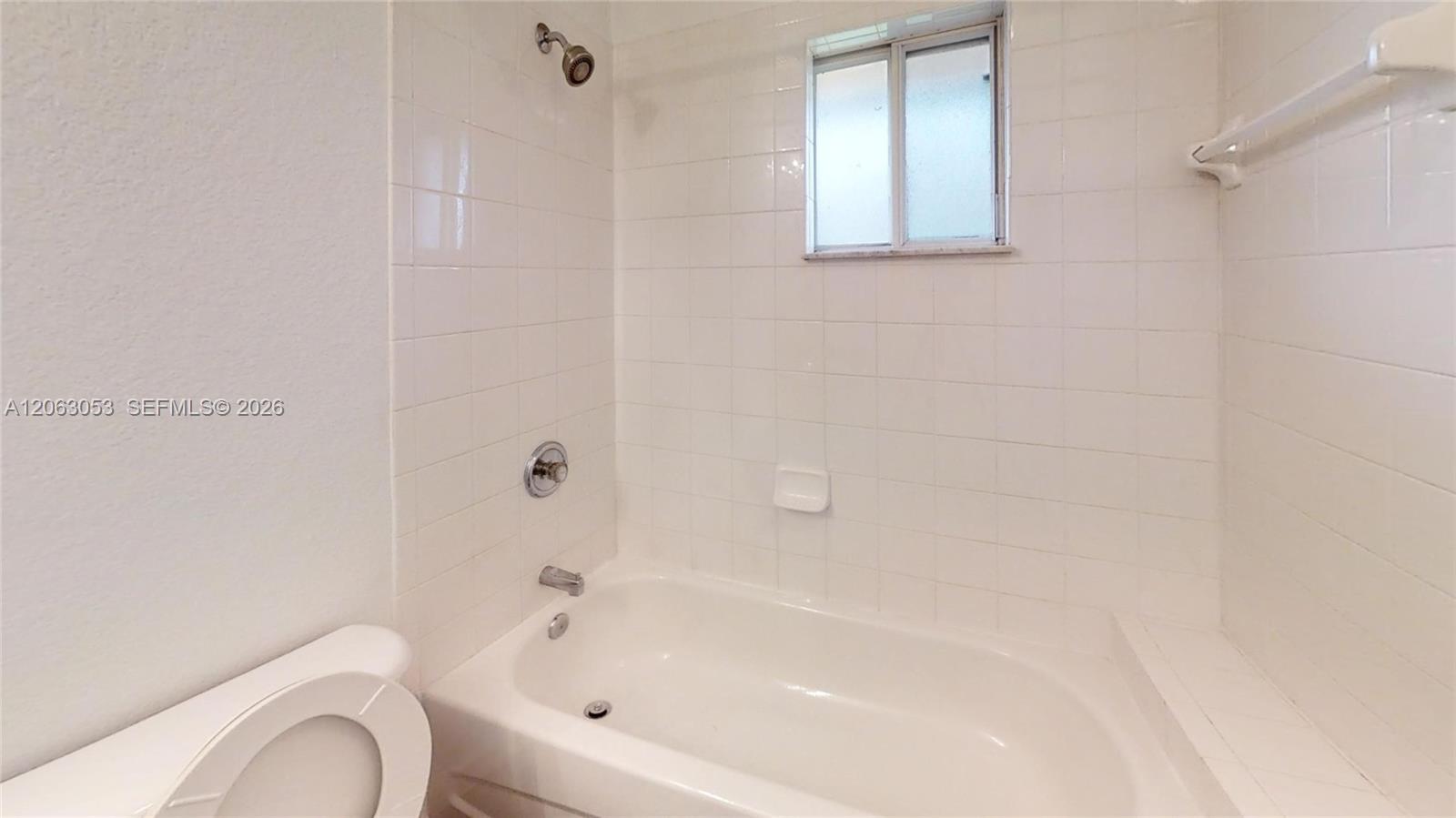 2084 NE 167th St # 102, North Miami Beach FL 33162 photo 5