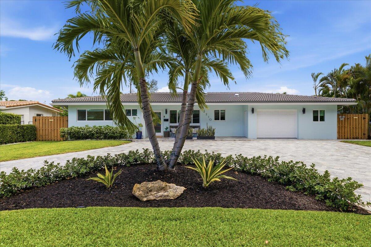 2210 NE 34TH Court, Lighthouse Point FL 33064