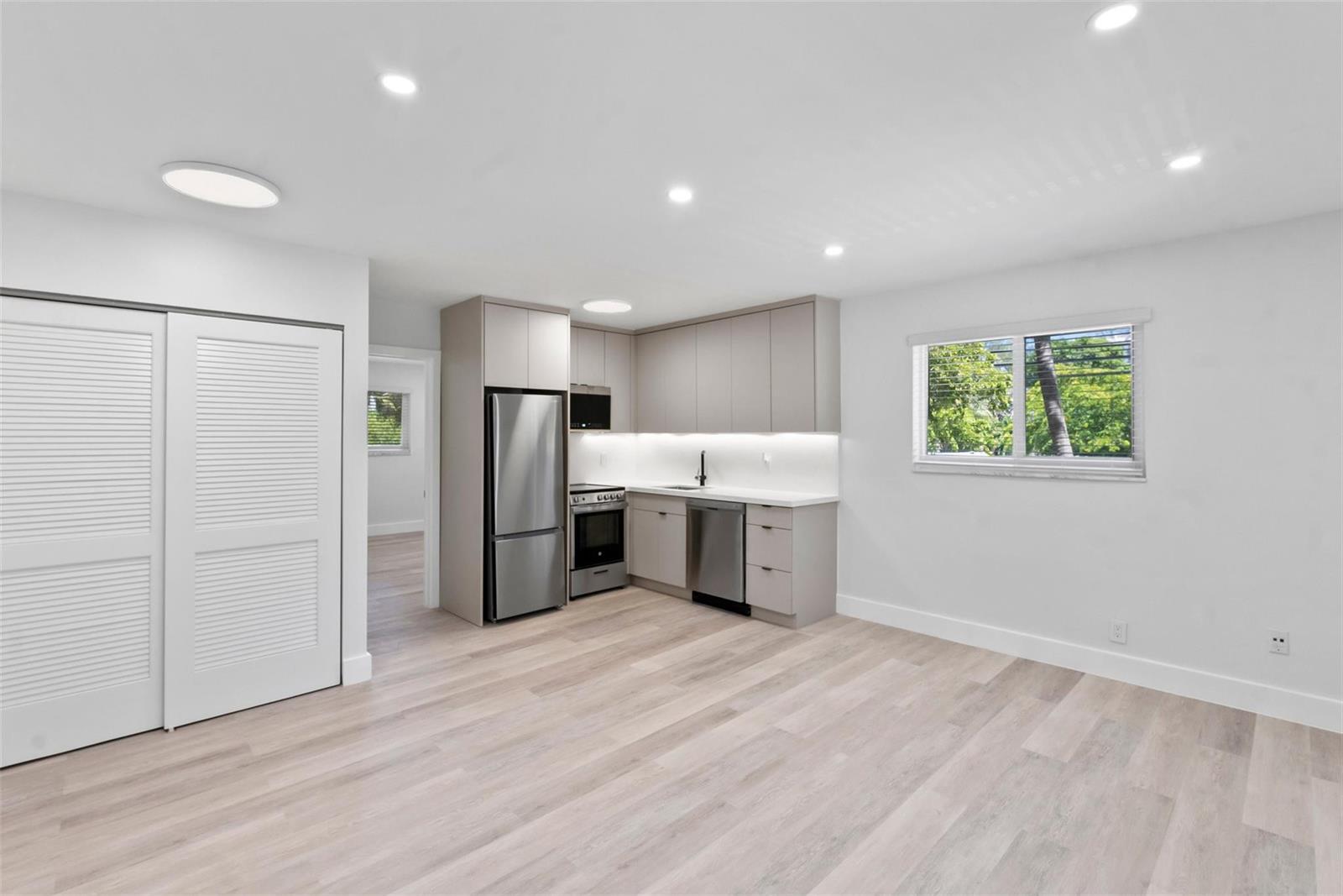 1101 NE 18th Avenue # 1, Fort Lauderdale FL 33304 photo 4