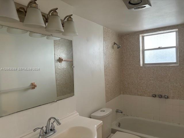 2815 NE 201st Ter # L219, Aventura FL 33180 photo 5