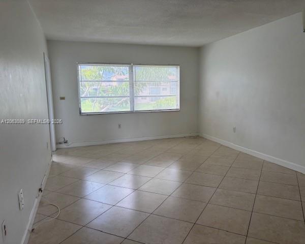 2815 NE 201st Ter # L219, Aventura FL 33180 photo 4