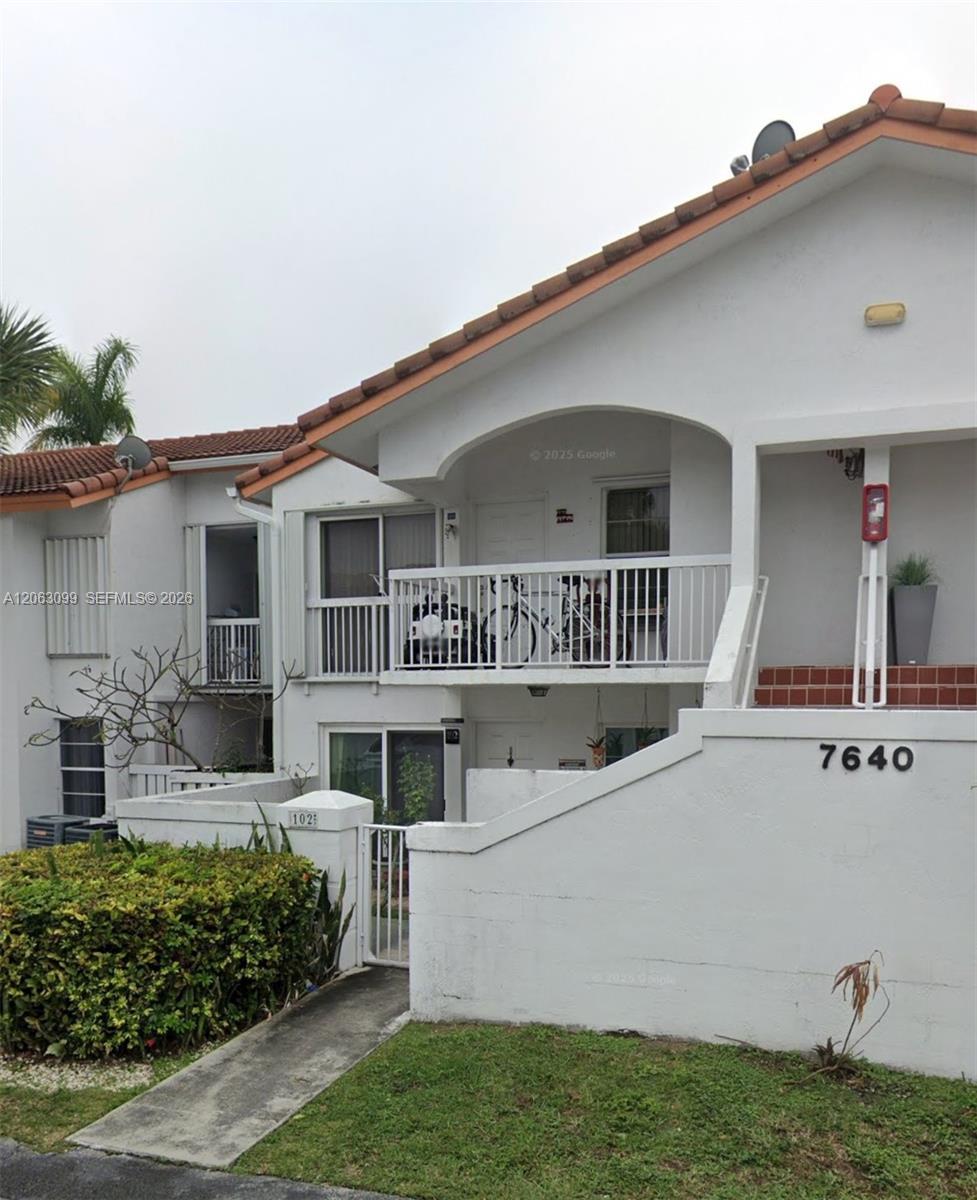 7640 SW 153rd Ct # 102, Miami FL 33193