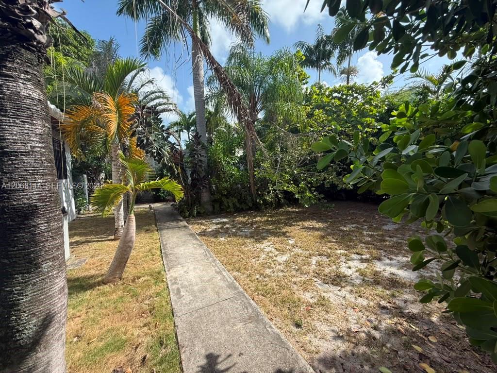 631 NE 60th St # A, Miami FL 33137 photo 3
