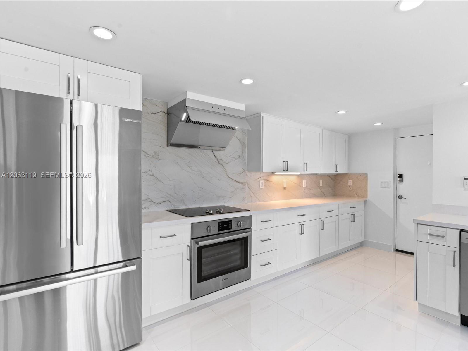 345 Ocean Dr # 515, Miami Beach FL 33139 photo 4