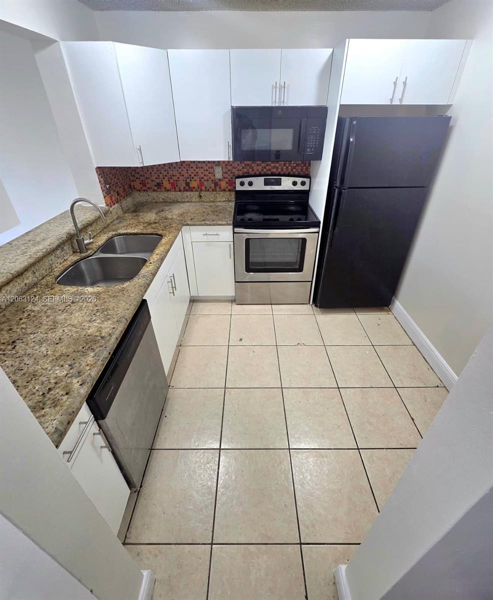 482 NW 165th St Rd # A306, Miami FL 33169 photo 4