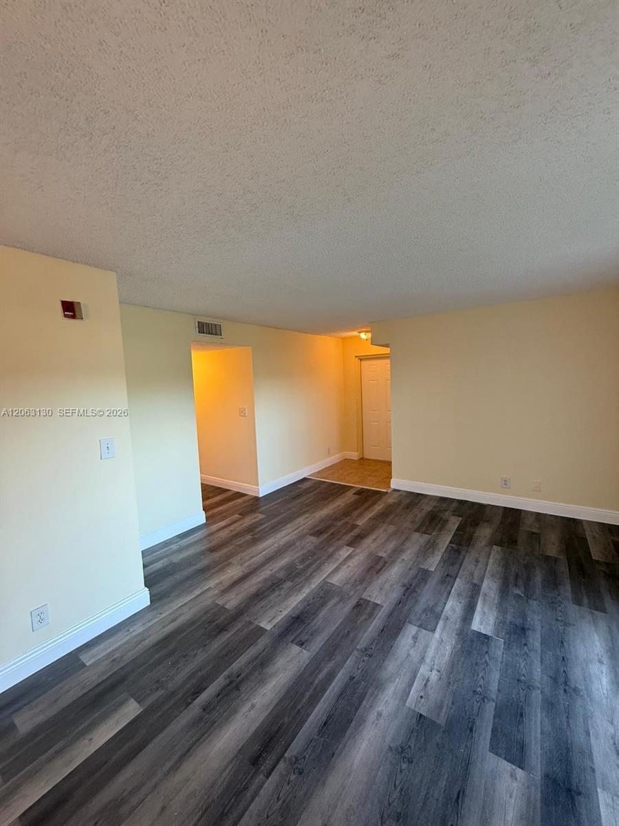 7650 Westwood Dr # 509, Tamarac FL 33321 photo 4