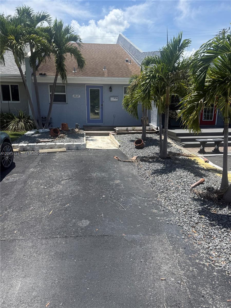 3037 NE 13th Ave, Oakland Park FL 33334
