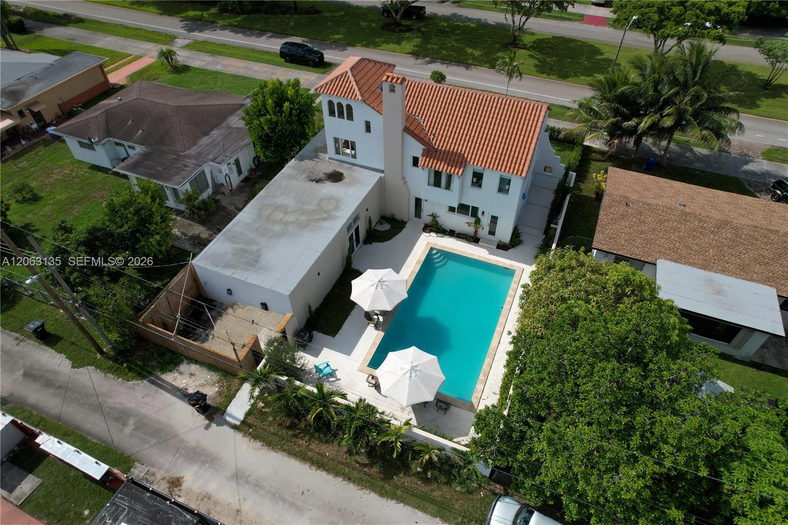 1731 NE 171st St # 0, North Miami Beach FL 33162 photo 4