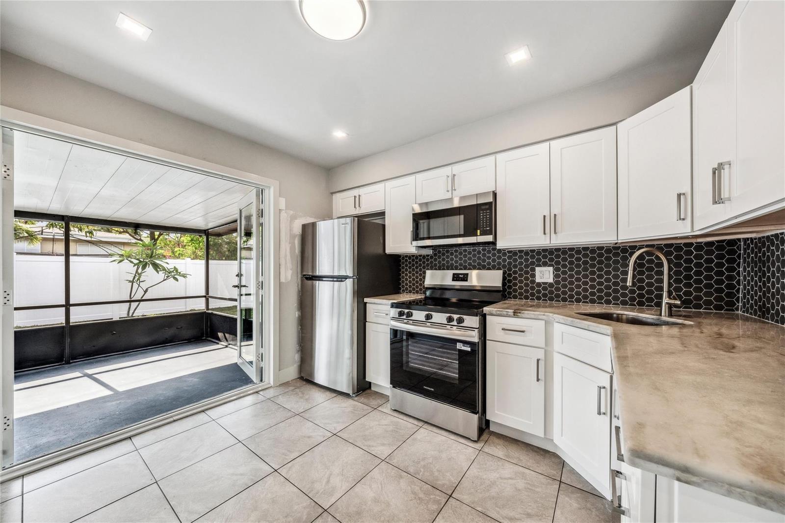4800 NE 4th Avenue, Fort Lauderdale FL 33334 photo 5