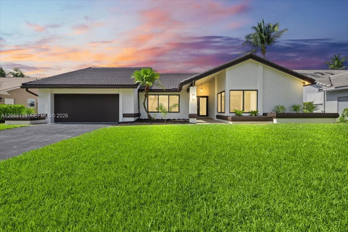 9272 NW 18th St, Plantation FL 33322 photo 2