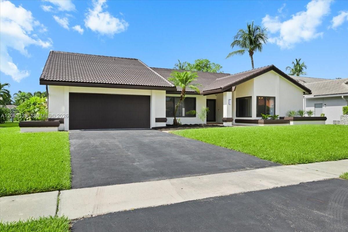 9272 NW 18th St, Plantation FL 33322 photo 3