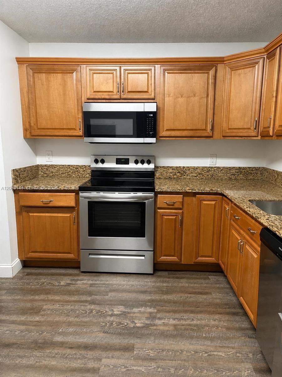 4771 Grapevine Way, Davie FL 33331 photo 3