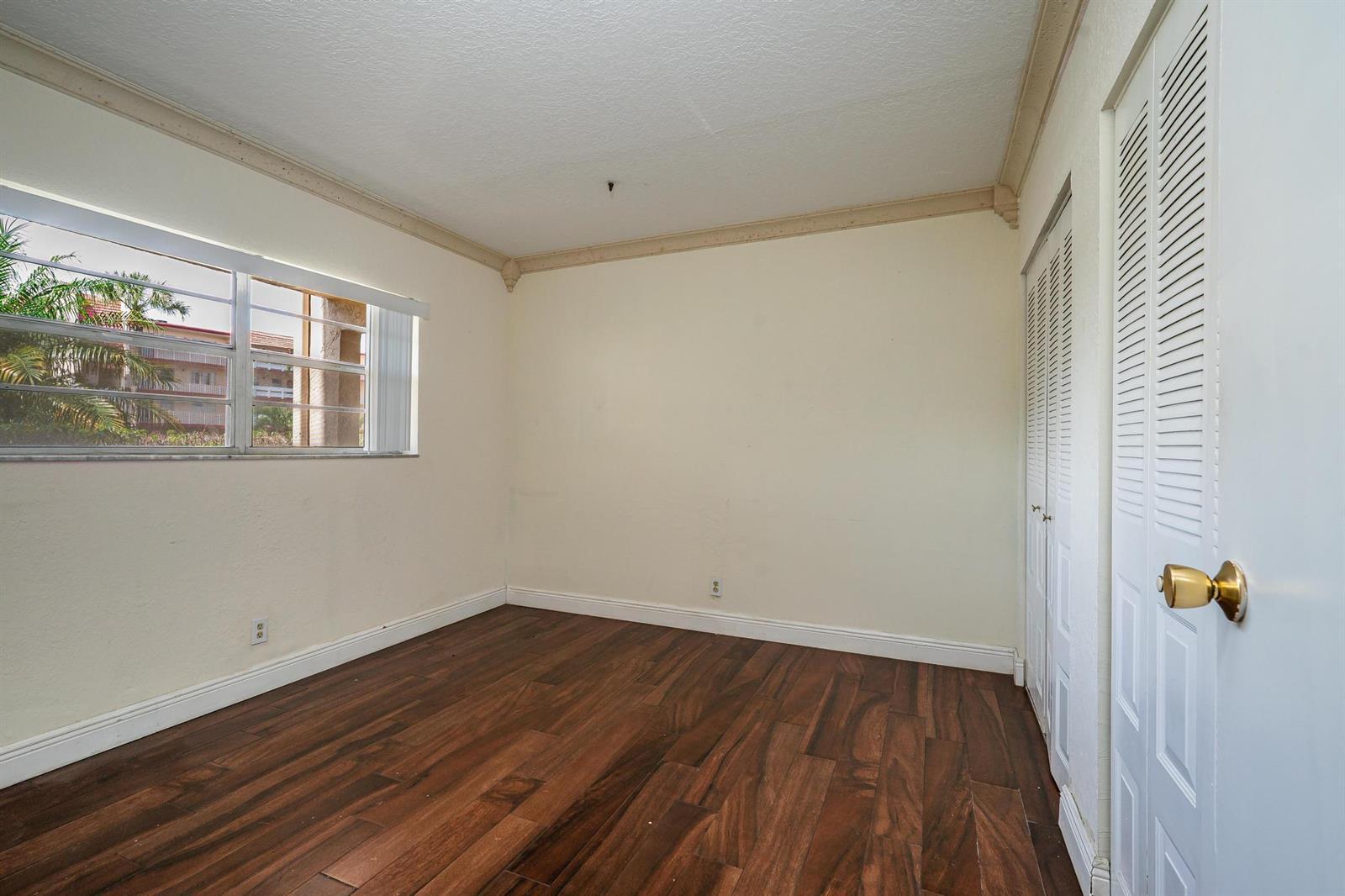 1010 COUNTRY CLUB Drive # 108, Margate FL 33063 photo 4