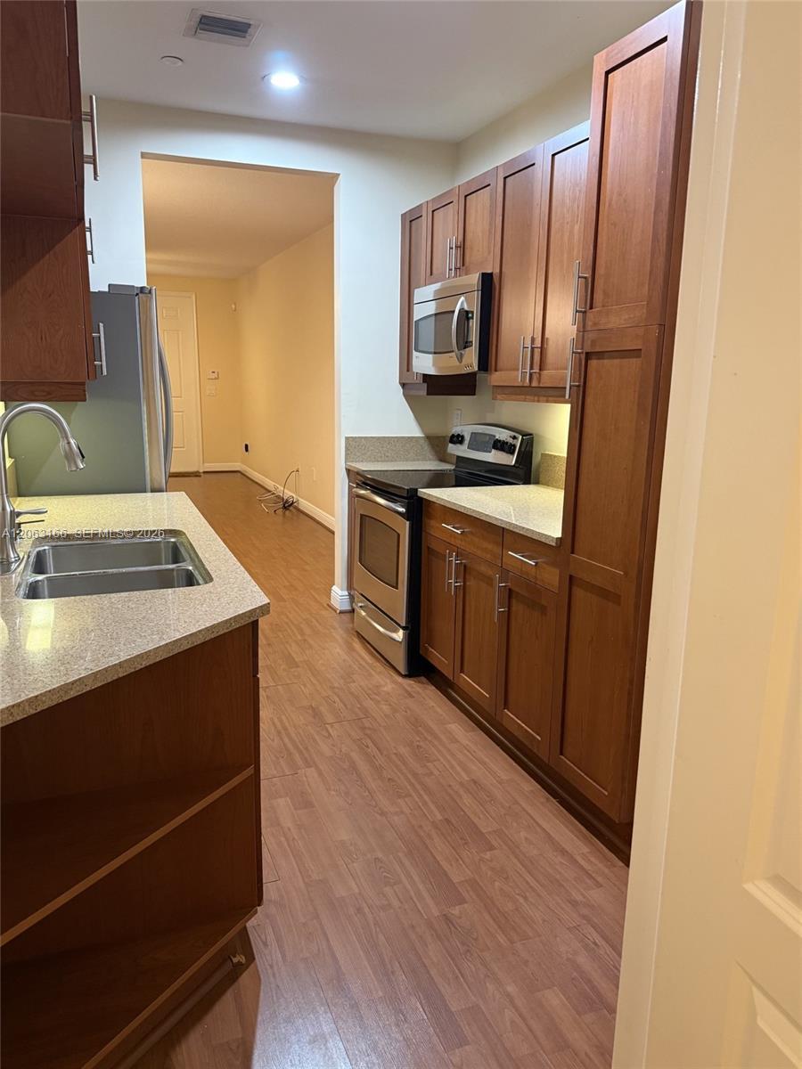 1333 SW 4th Ct # 1333, Fort Lauderdale FL 33312 photo 4