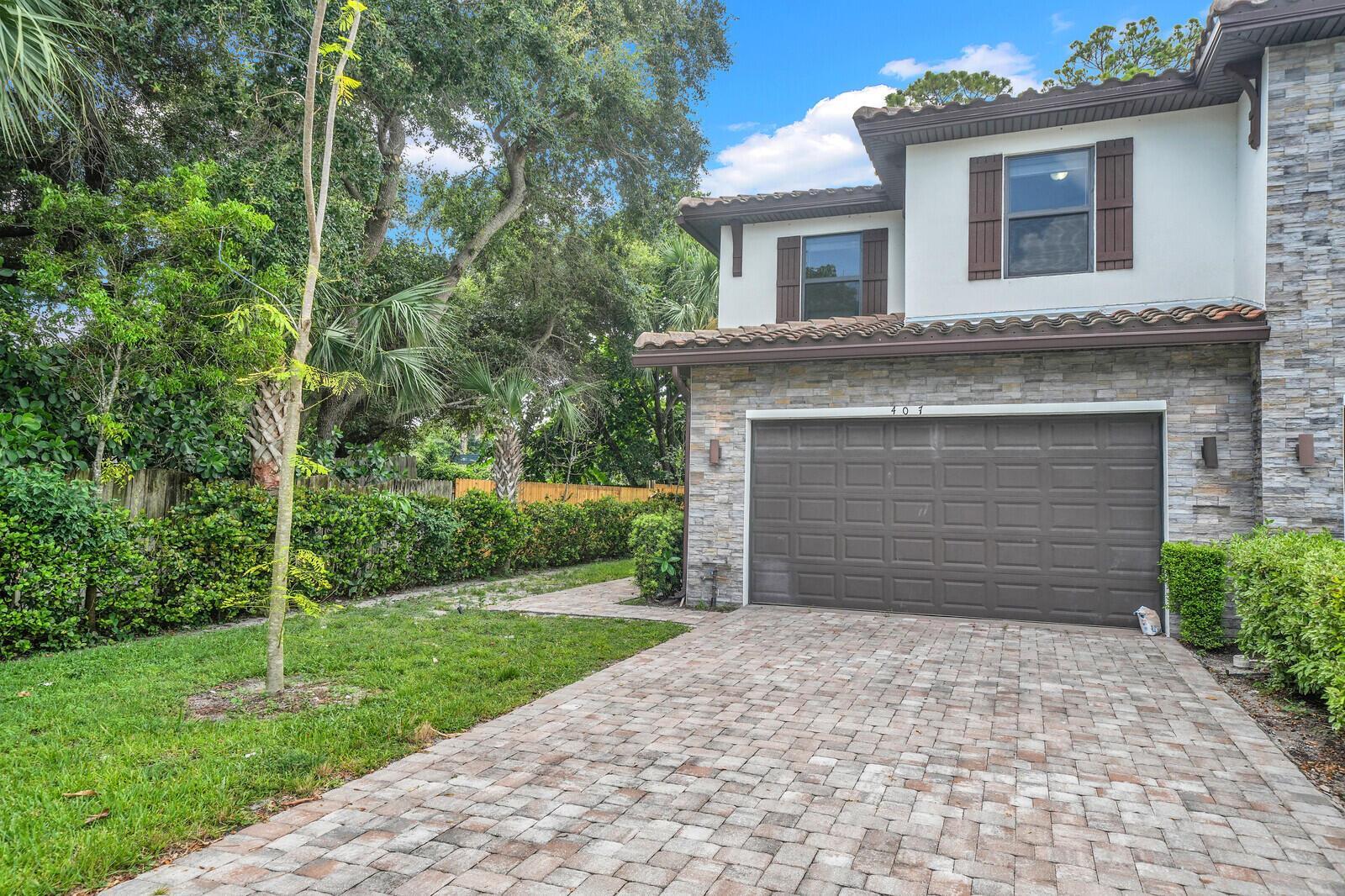 407 Bella Sol Way, West Palm Beach FL 33406 photo 2