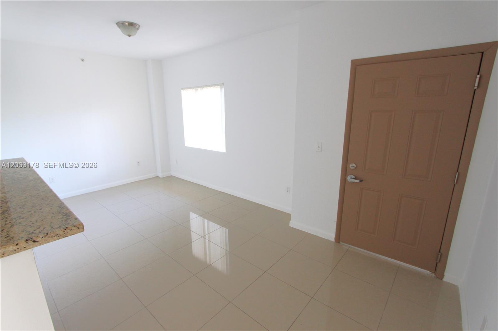 909 SW 15 AV # 4, Miami FL 33135 photo 4