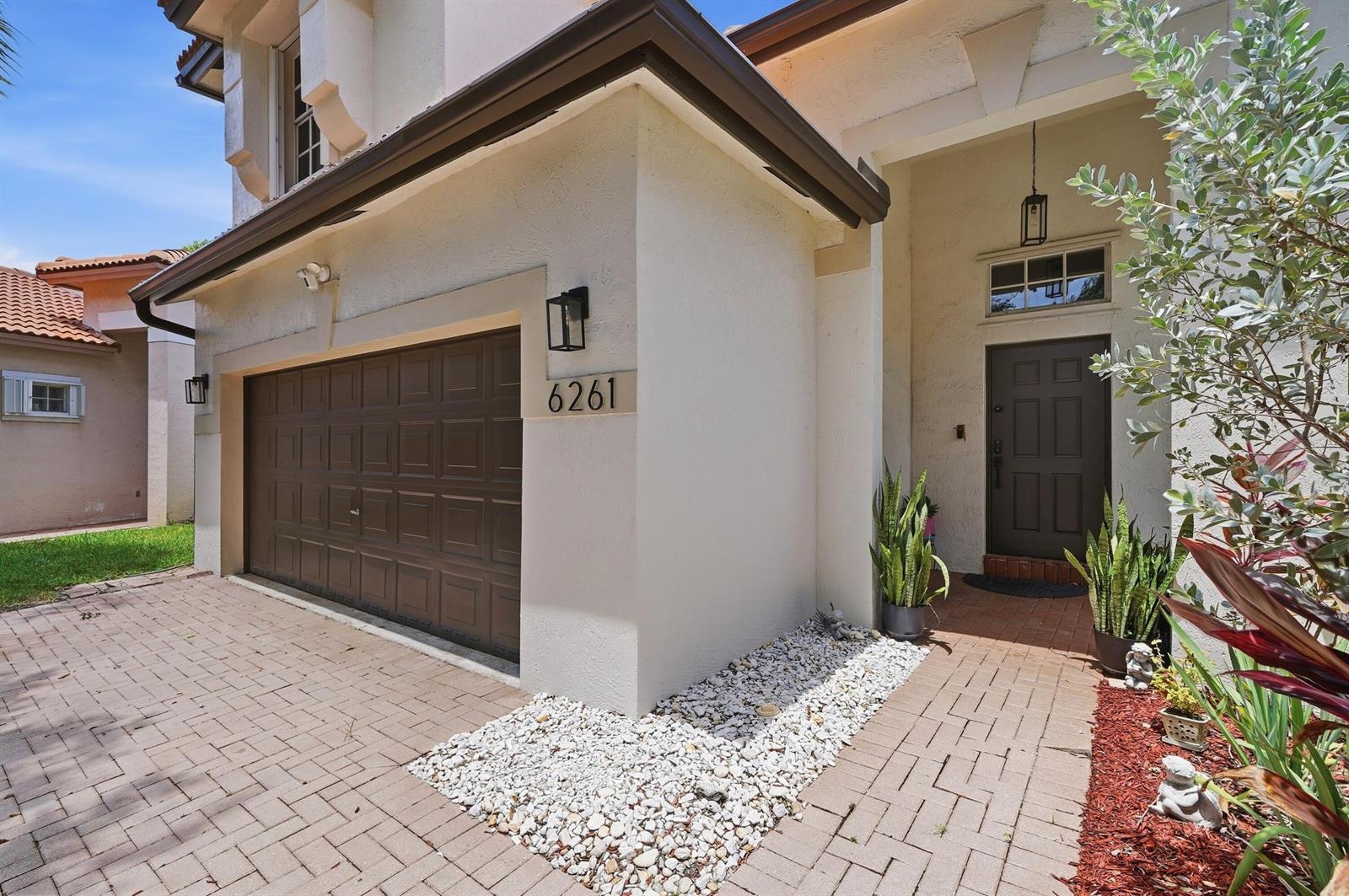 6261 NW 38TH Drive, Coral Springs FL 33067 photo 5