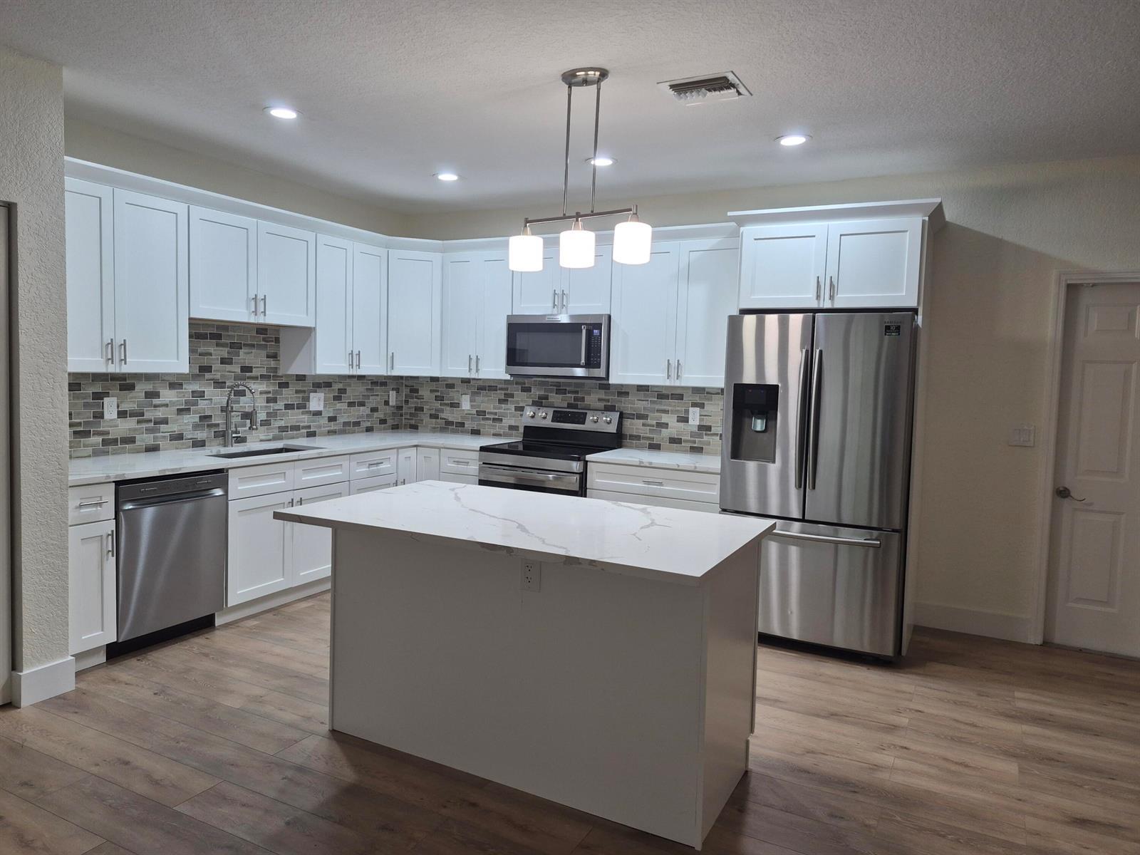 6472 Azura Lake Road, Lake Worth FL 33463 photo 4