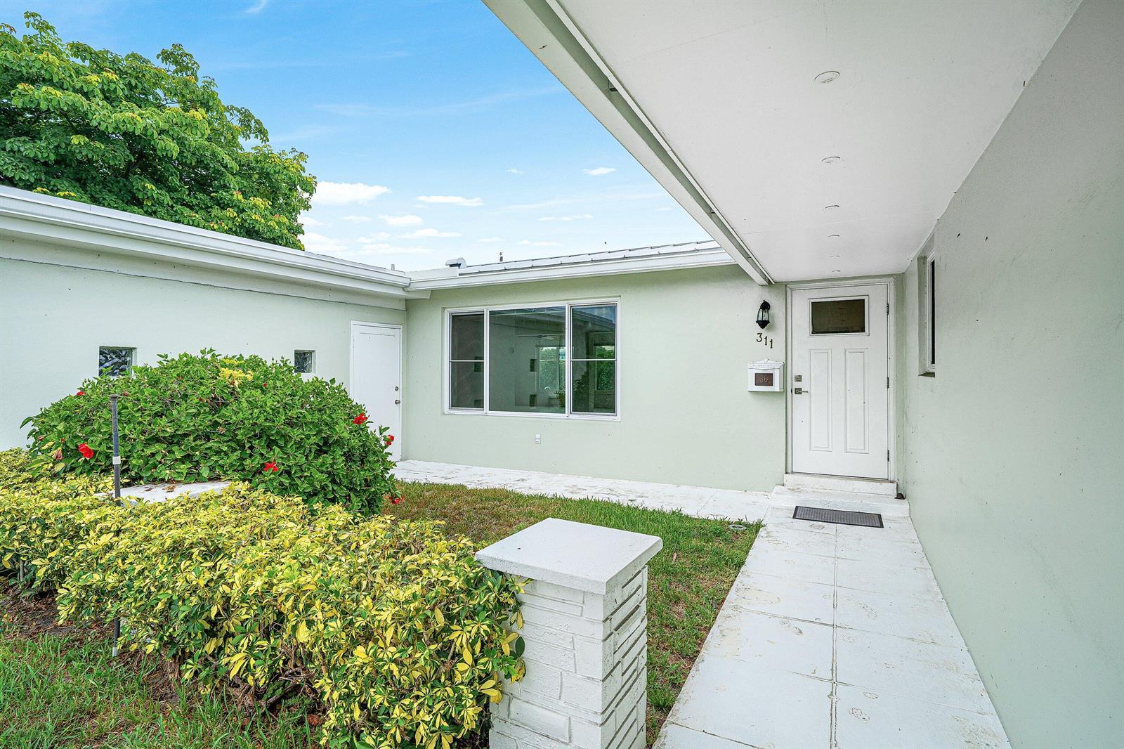 311 NE 23RD Way, Boca Raton FL 33431 photo 3