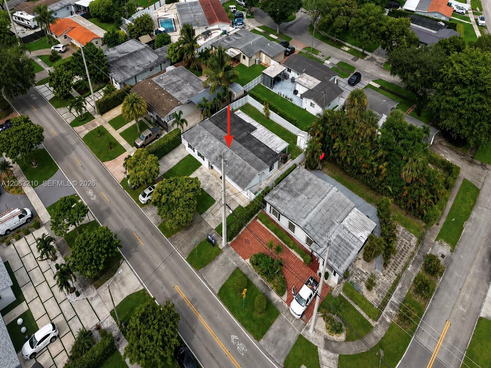 18150 NW 82nd Ave, Hialeah FL 33015 photo 3