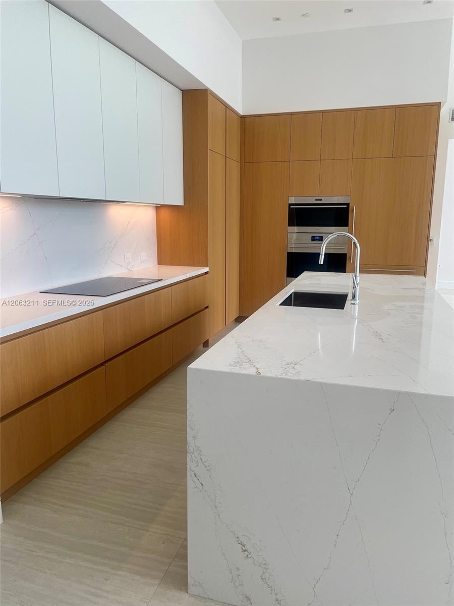 2321 SE 17th St # 302, Fort Lauderdale FL 33316 photo 3