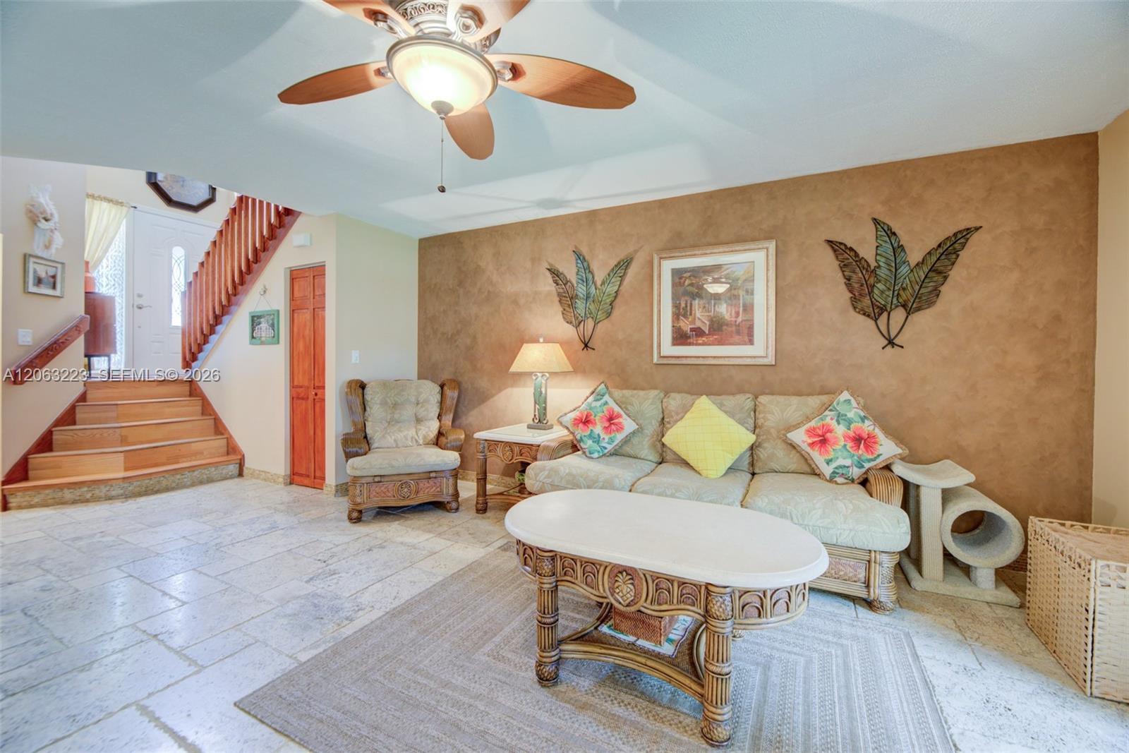 8987 W Sunrise Blvd, Plantation FL 33322 photo 3
