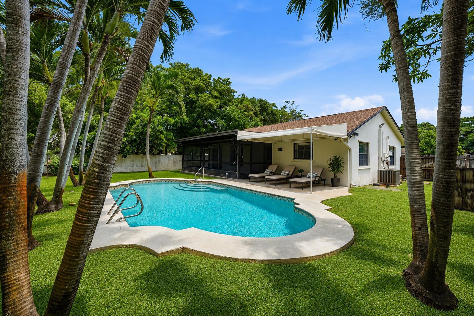 7085 Hyatt Avenue, Lantana FL 33462 photo 3