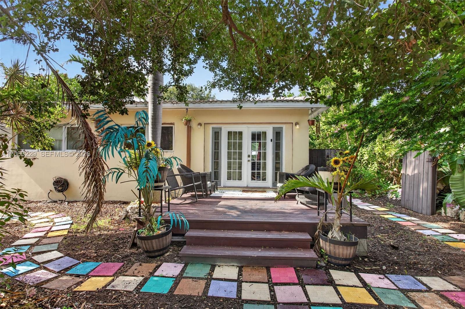 732 NW 18th St, Fort Lauderdale FL 33311