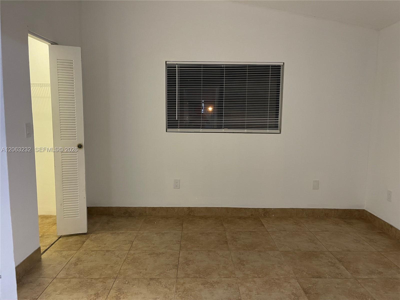 9491 S Palm Cir S # 203, Pembroke Pines FL 33025 photo 2