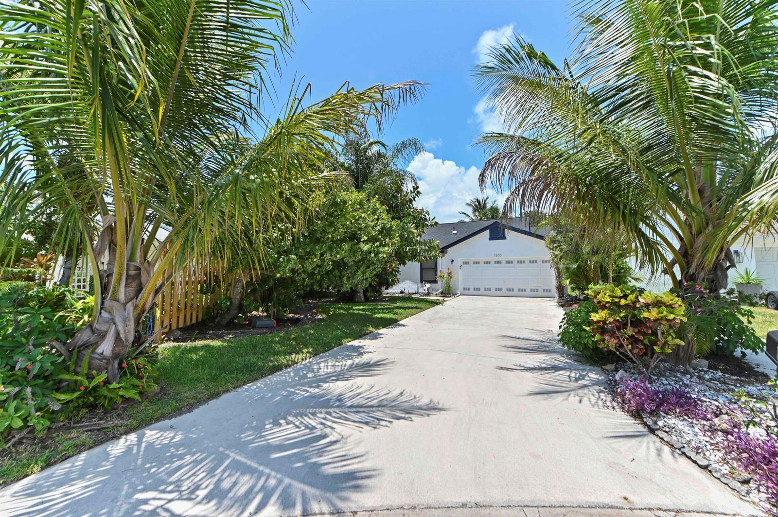 1200 NW 18th Avenue, Delray Beach FL 33445 photo 2