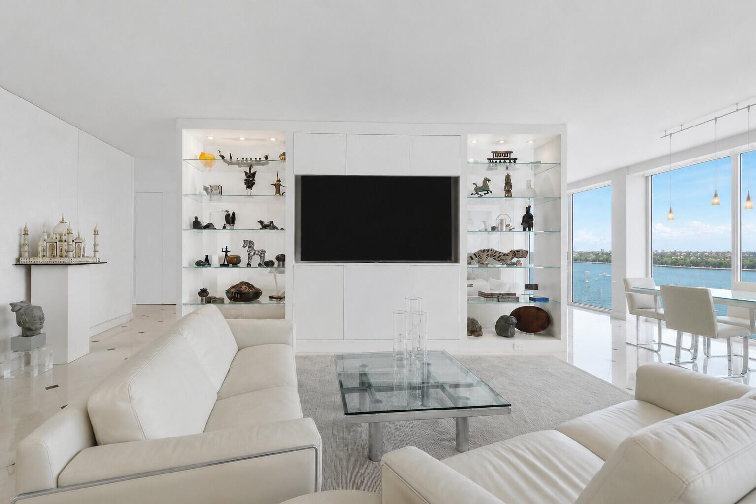 529 S Flagler Drive # 24E, West Palm Beach FL 33401 photo 2