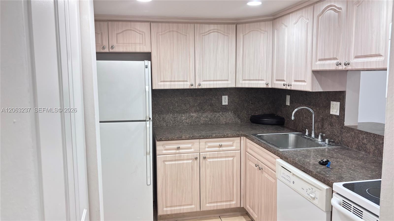 10421 N Kendall Dr # C201, Miami FL 33176 photo 5