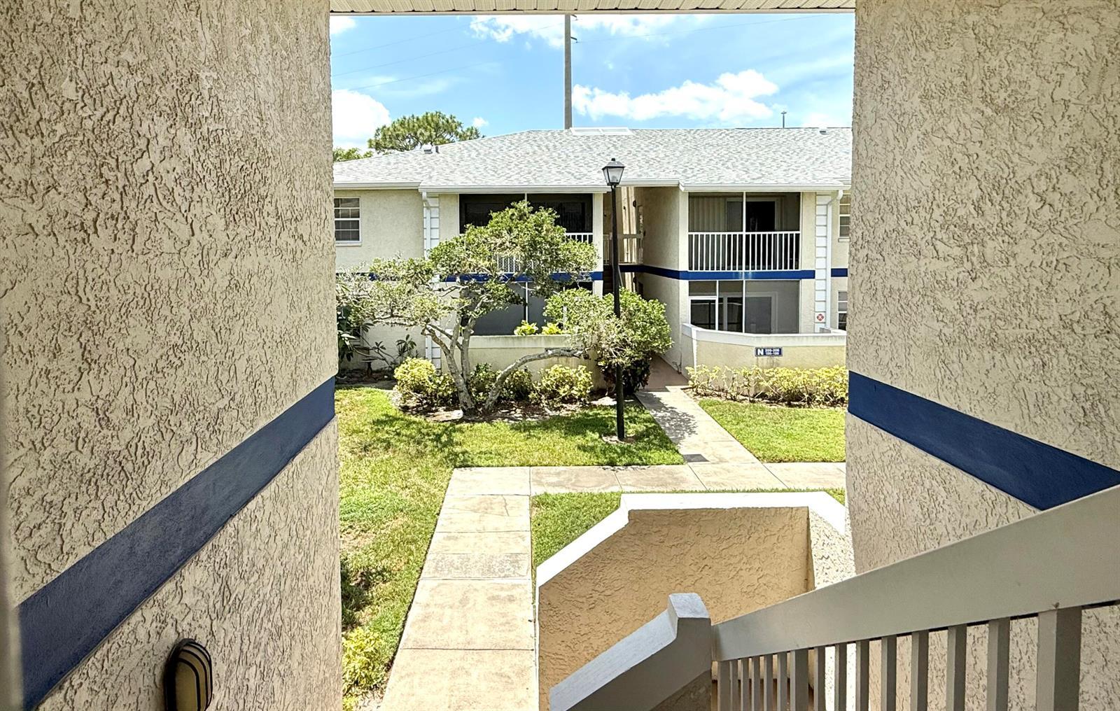 1532 SE Royal Green Cir O-201, Port St. Lucie FL 34952 photo 4