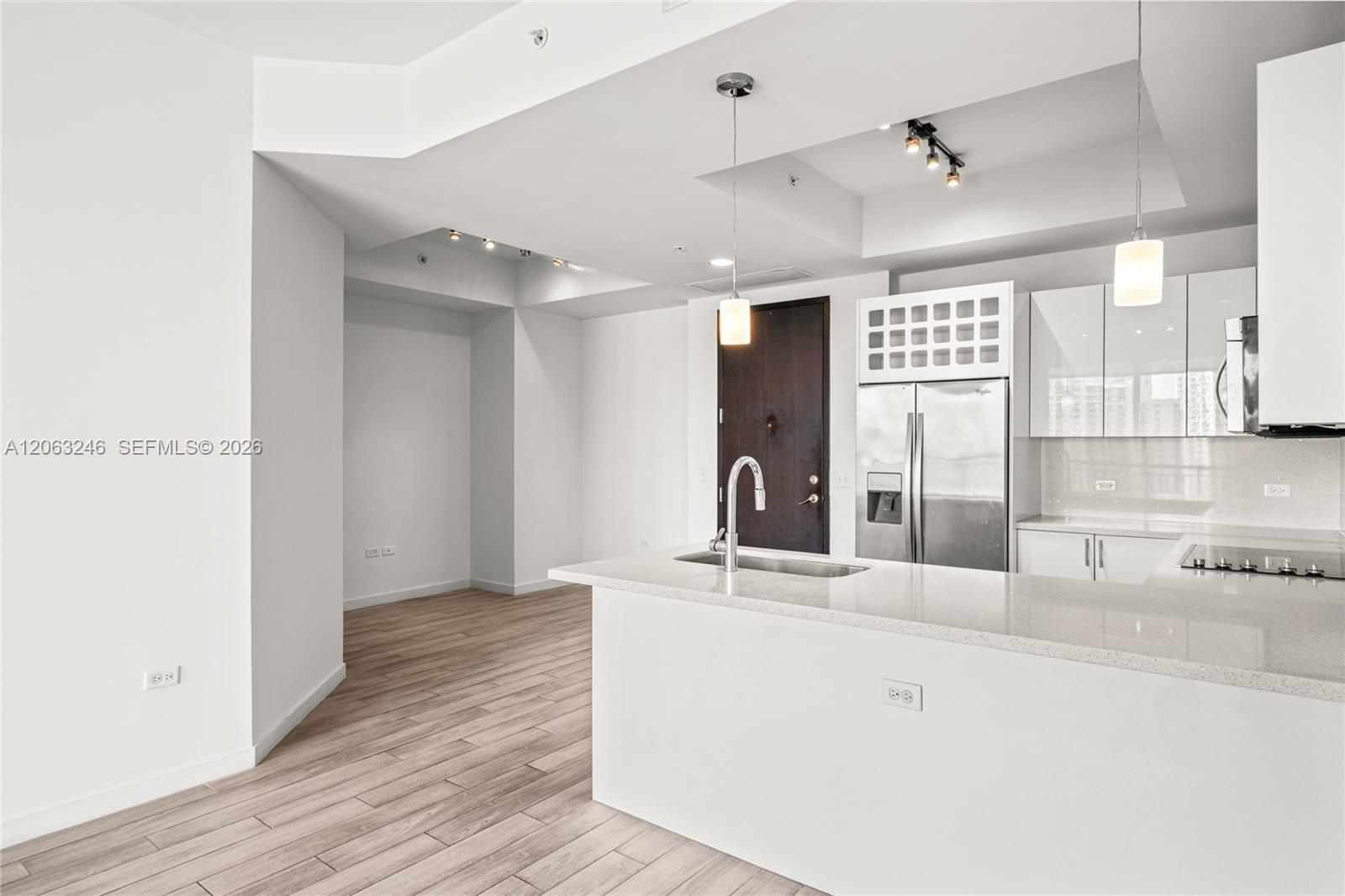 999 SW 1st Ave, Miami FL 33130 photo 5