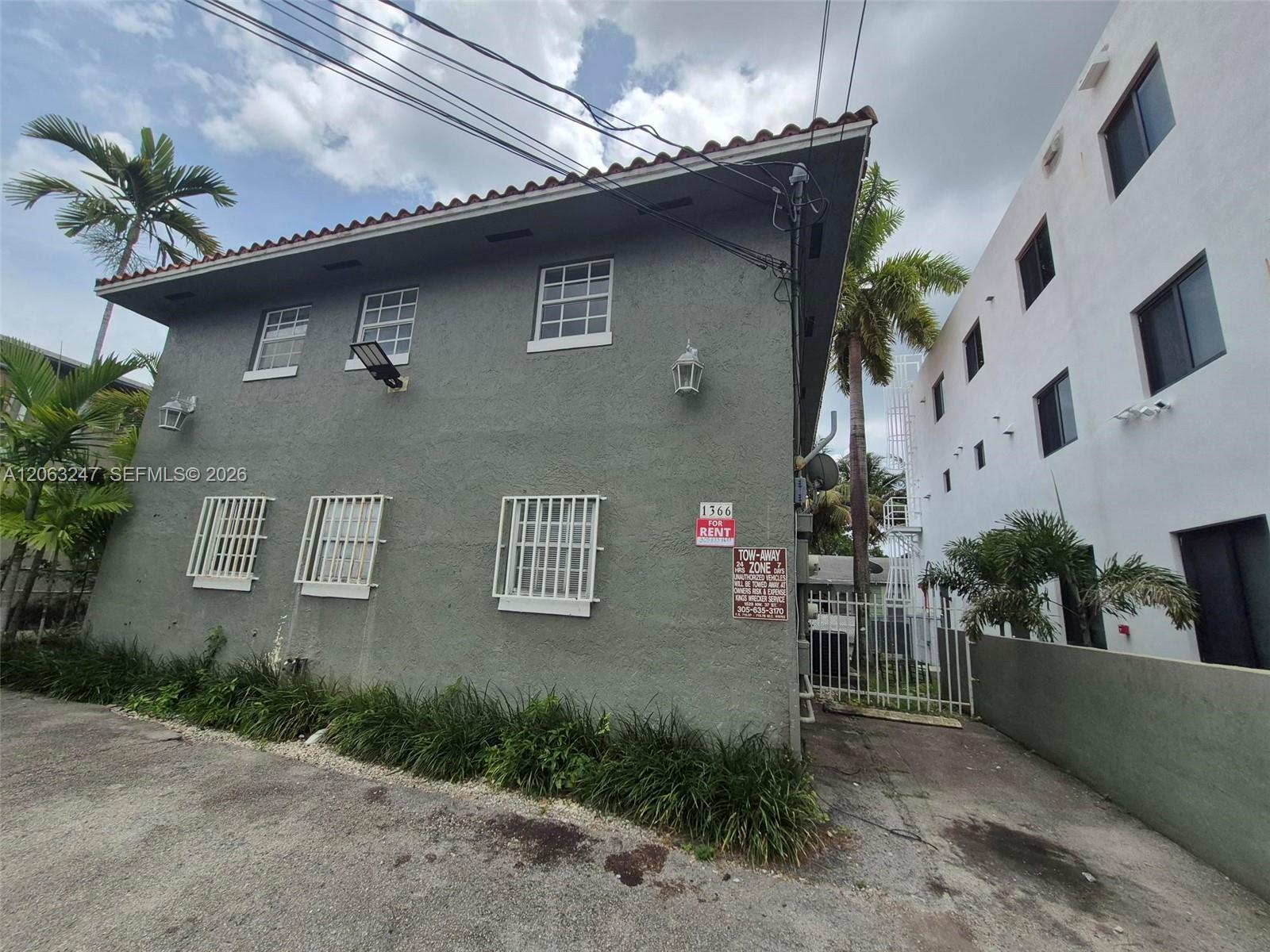 1366 SW 4th St # 3, Miami FL 33135