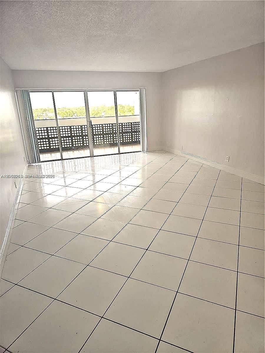 3301 Spanish Moss Ter # 708, Lauderhill FL 33319 photo 2