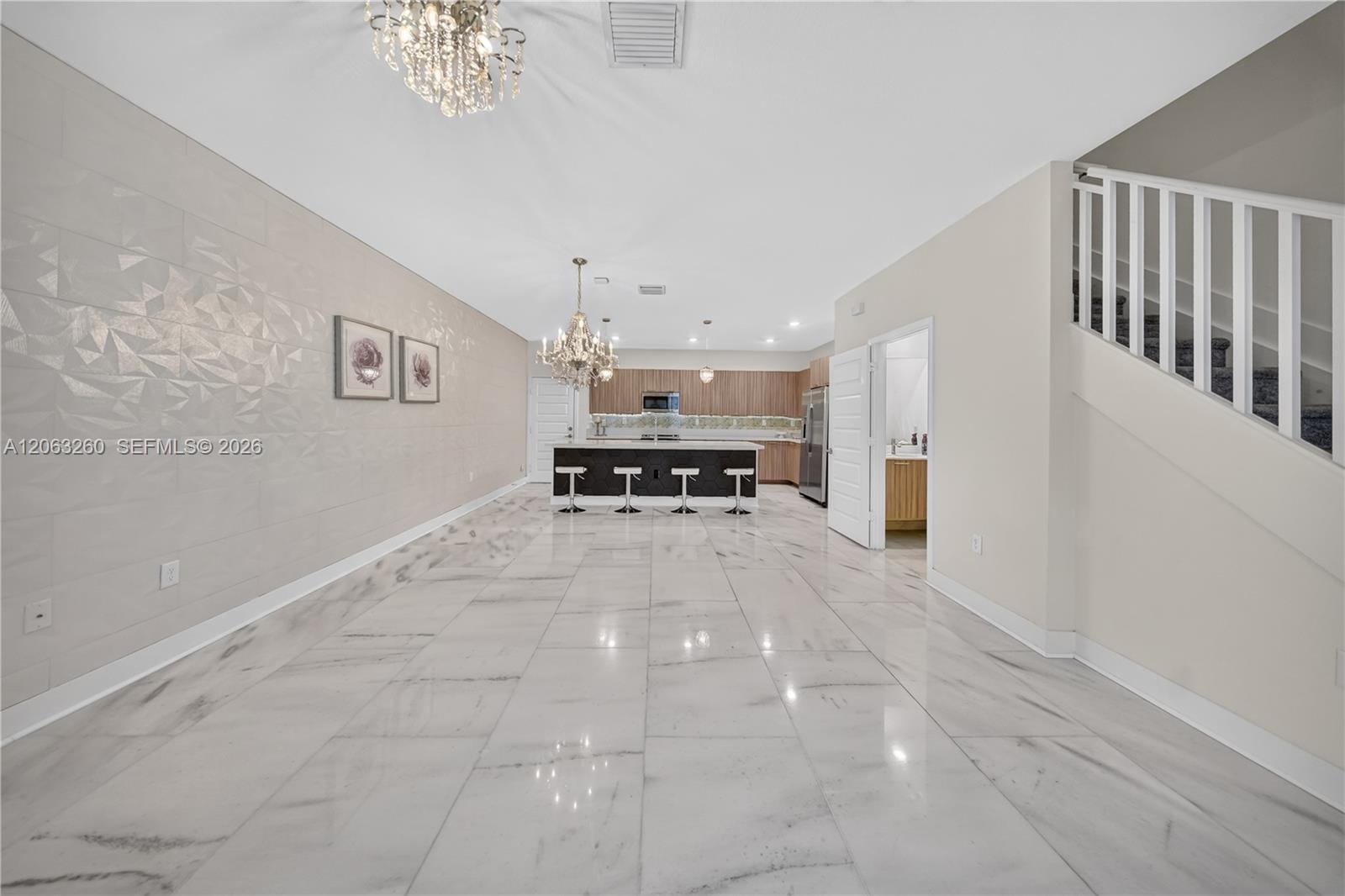 4745 NW 83rd Pkwy, Doral FL 33166 photo 4