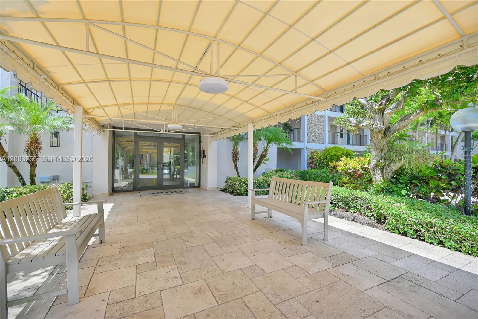3200 N Palm Aire Dr # 610, Pompano Beach FL 33069 photo 2