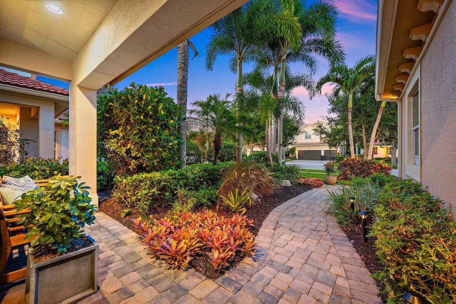 12132 Aviles Circle, Palm Beach Gardens FL 33418 photo 2