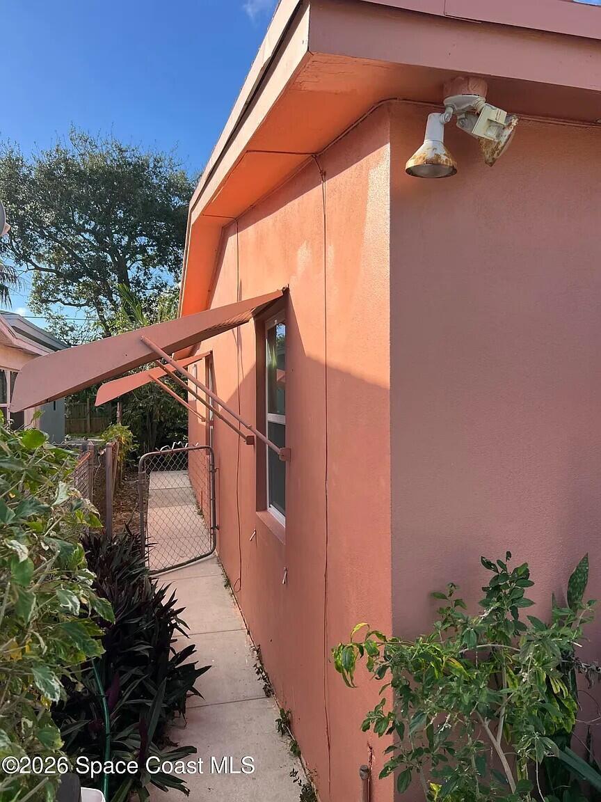 612 MINNESOTA Street, Lantana FL 33462 photo 3