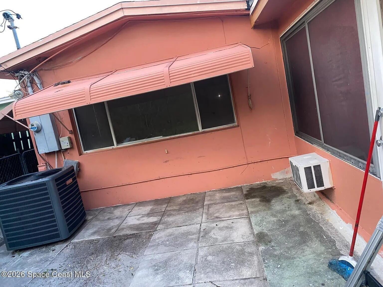 612 MINNESOTA Street, Lantana FL 33462 photo 5