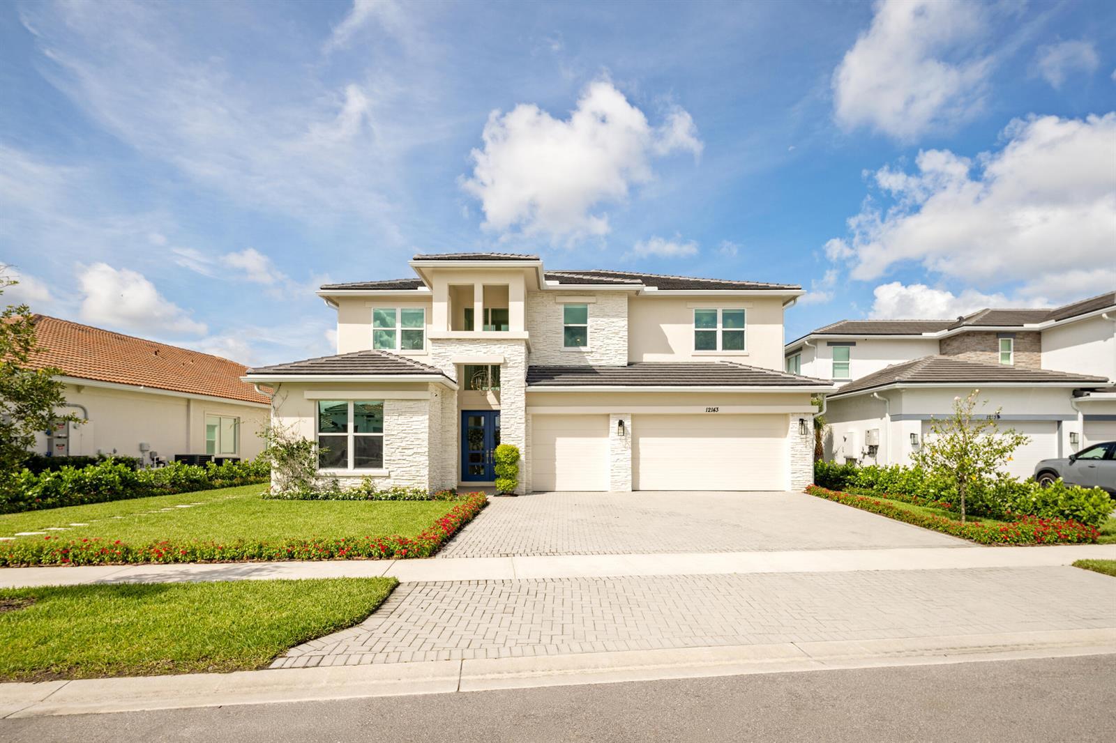12143 Waterstone Circle, Palm Beach Gardens FL 33412