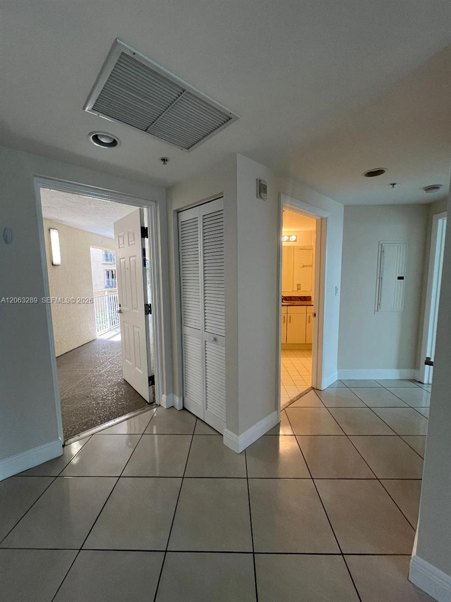 7275 SW 90th Way # 312, Miami FL 33156 photo 4