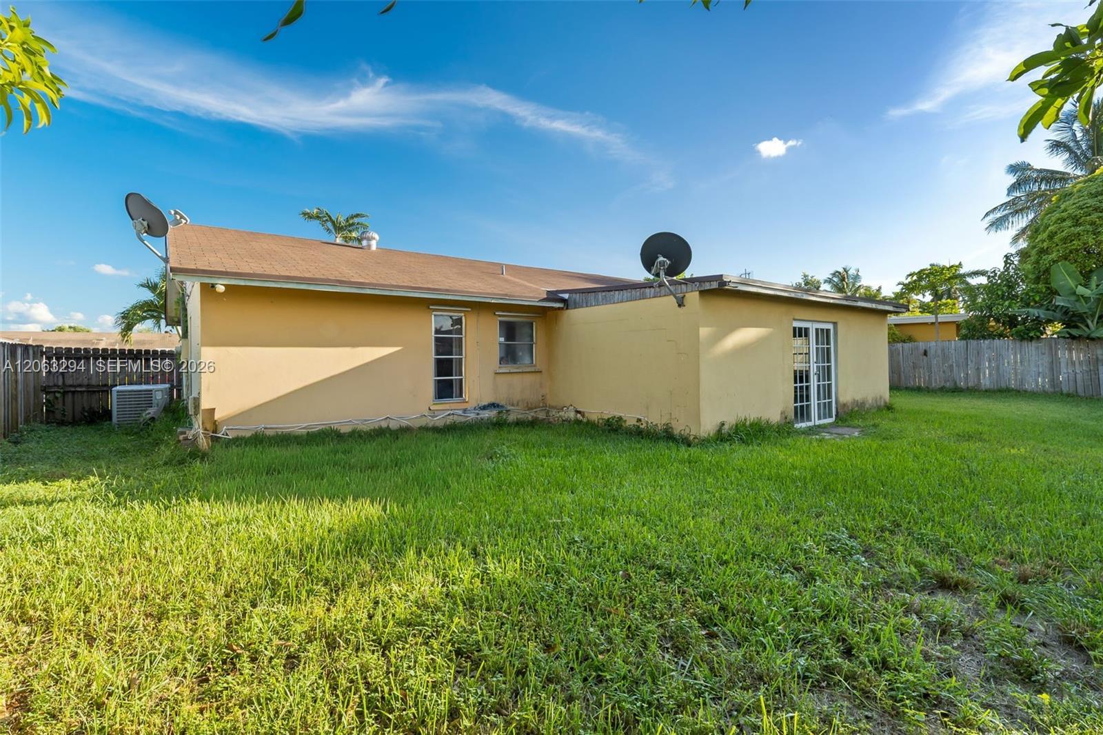 11045 SW 161st Ter, Miami FL 33157 photo 4