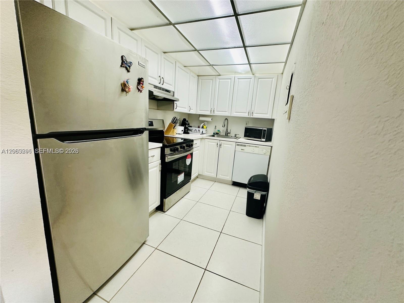 17530 NW 68th Ave # C4012, Hialeah FL 33015 photo 3