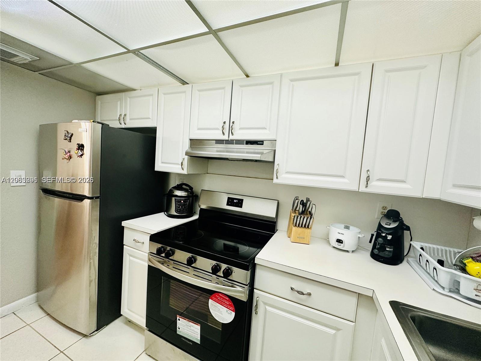 17530 NW 68th Ave # C4012, Hialeah FL 33015 photo 4