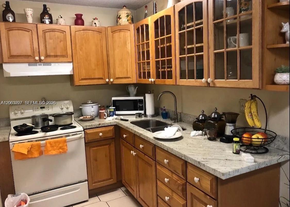 10765 SW 4th St # 8, Sweetwater FL 33174 photo 3
