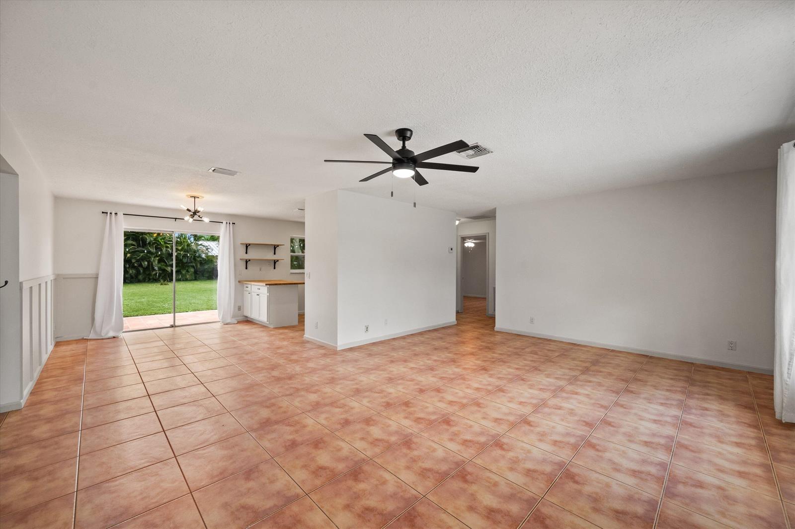 143 Bobwhite Road, Royal Palm Beach FL 33411 photo 5