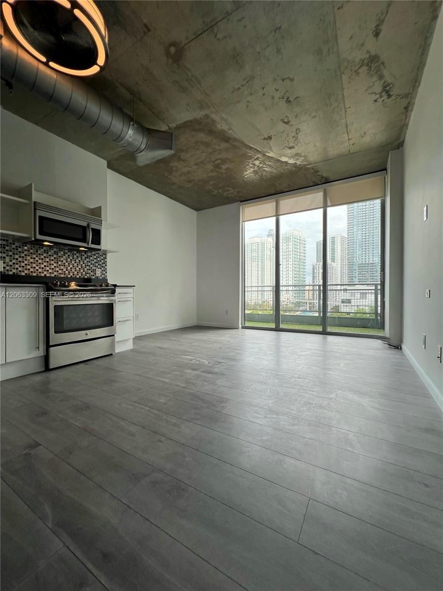 690 SW 1st Ct # 1210, Miami FL 33130 photo 4