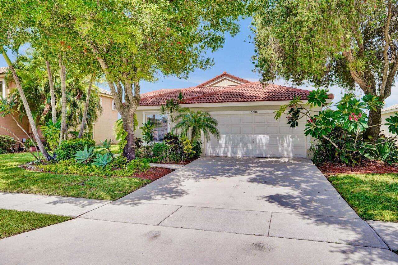 5886 Las Colinas Circle, Lake Worth FL 33463 photo 5